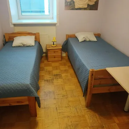 Economy Baltics - Uue Maailma 19 Apartment