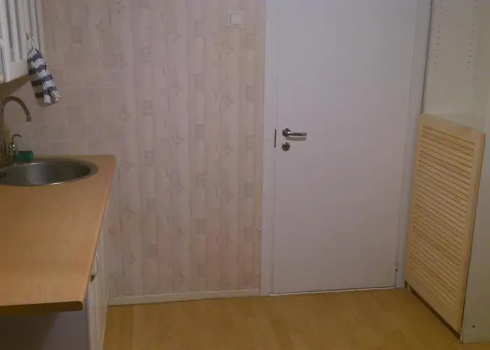 Economy Baltics - Uue Maailma 19 *