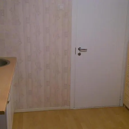 Economy Baltics - Uue Maailma 19 *